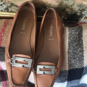 Prada ladies shoes 38 not for sale
